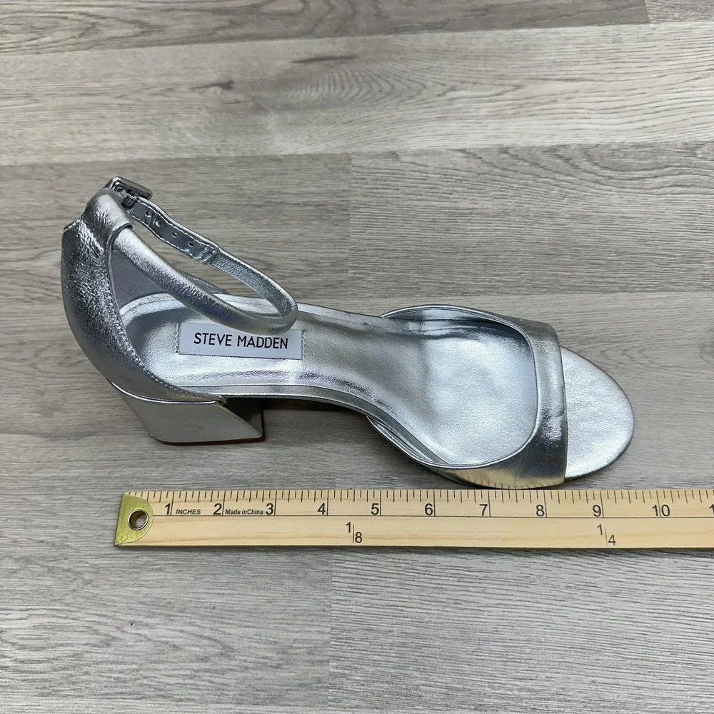 Steve Madden Sandal Shoes Womens Size 8.5M Silver Ella Ankle Strap Block Heel